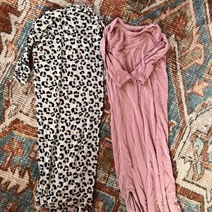 2 Posh Peanut knotted baby gowns